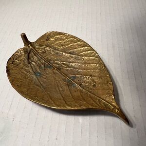 Vintage Virginia Metalcrafters Solid Brass Mulberry Leaf Trinket Dish Ring Tray